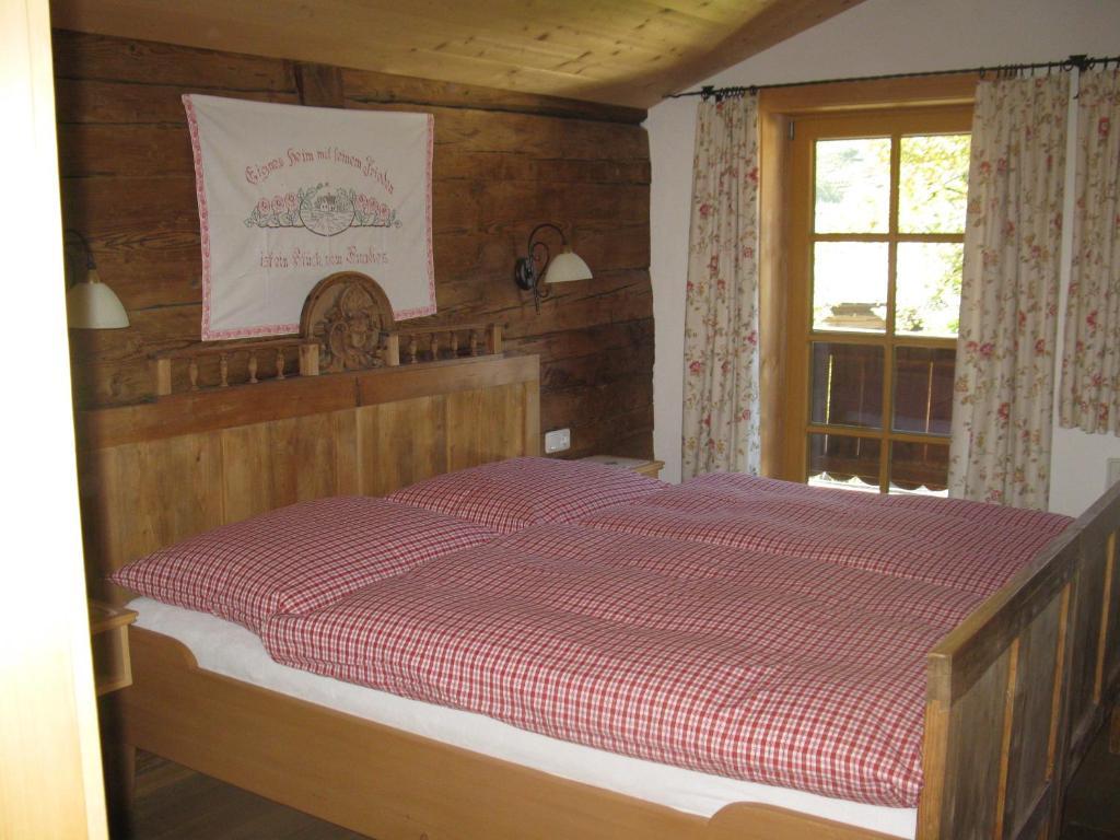 Malernhof Bed and Breakfast Kitzbühel Rum bild
