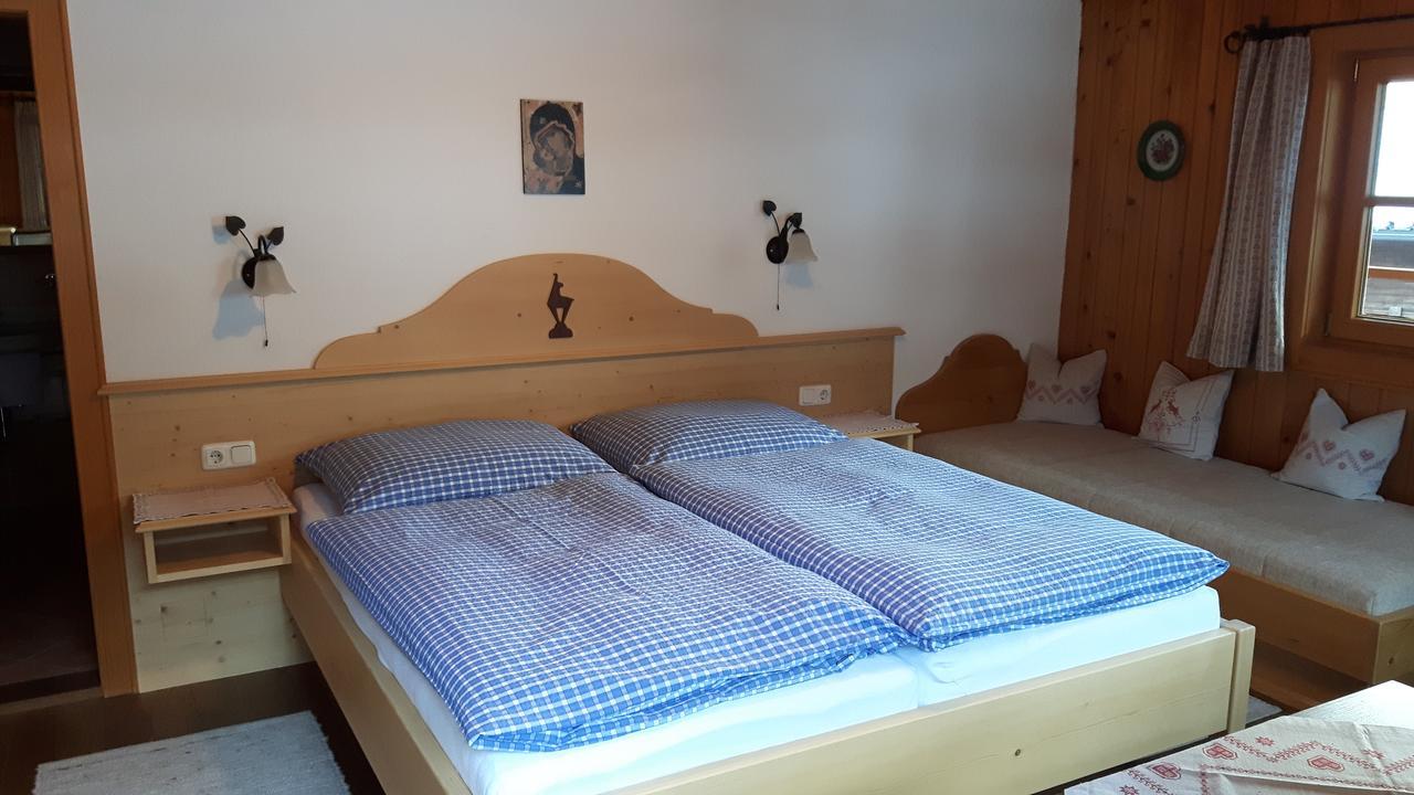 Malernhof Bed and Breakfast Kitzbühel Exteriör bild